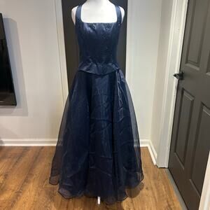 MICHAELANGELO Sz 10 Navy Blue Halter Formal Gown Organza Layered Beaded Beauty